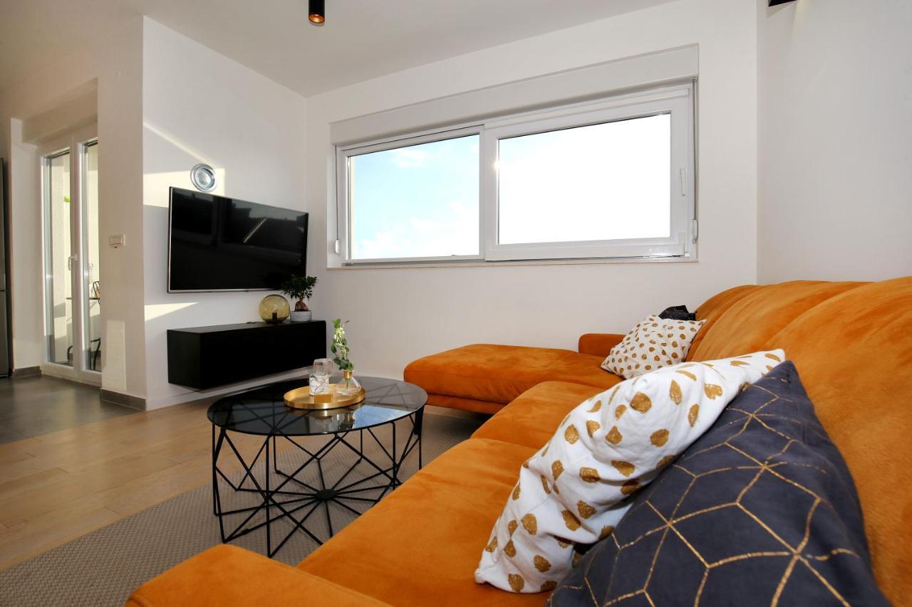 Esso Roof Terrace Apartment Zadar Exterior photo